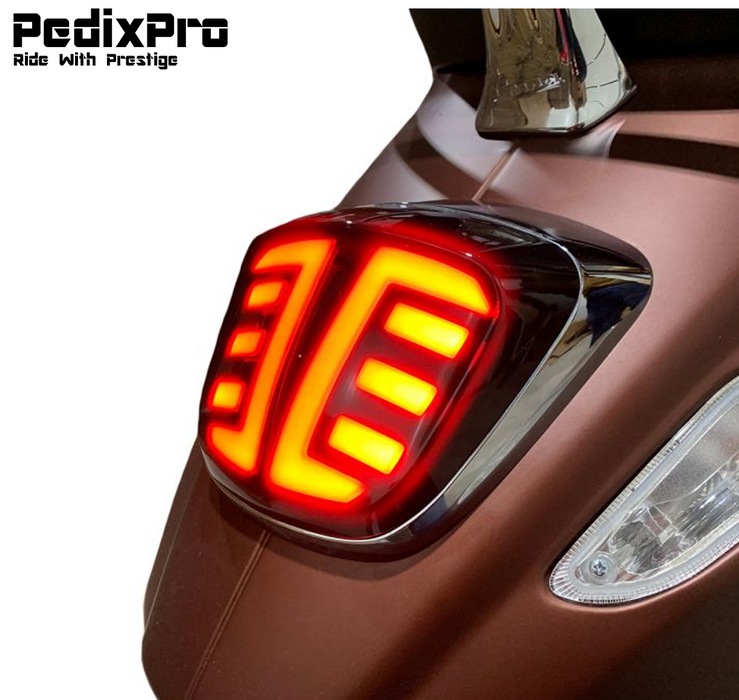 LED Tube Achterlicht Vespa Sprint & Primavera – Bull of Tetris | Normaal of Moving | Mat & Glans Zwart Rand | PedixPro®