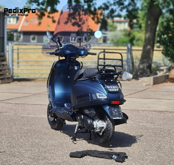 SUPER DEAL! Capri V4S Premium – Mat Kameleon Blauw scooter