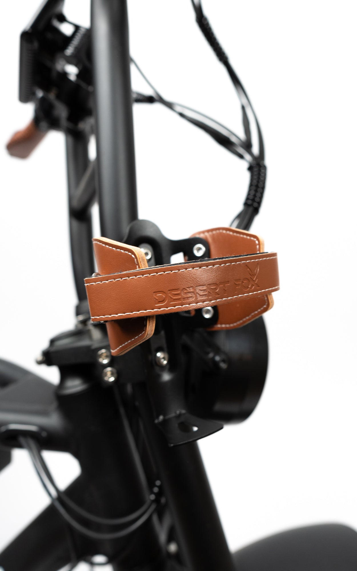 Bekerhouder leer bruin (afstelbaar) – Desert Fox