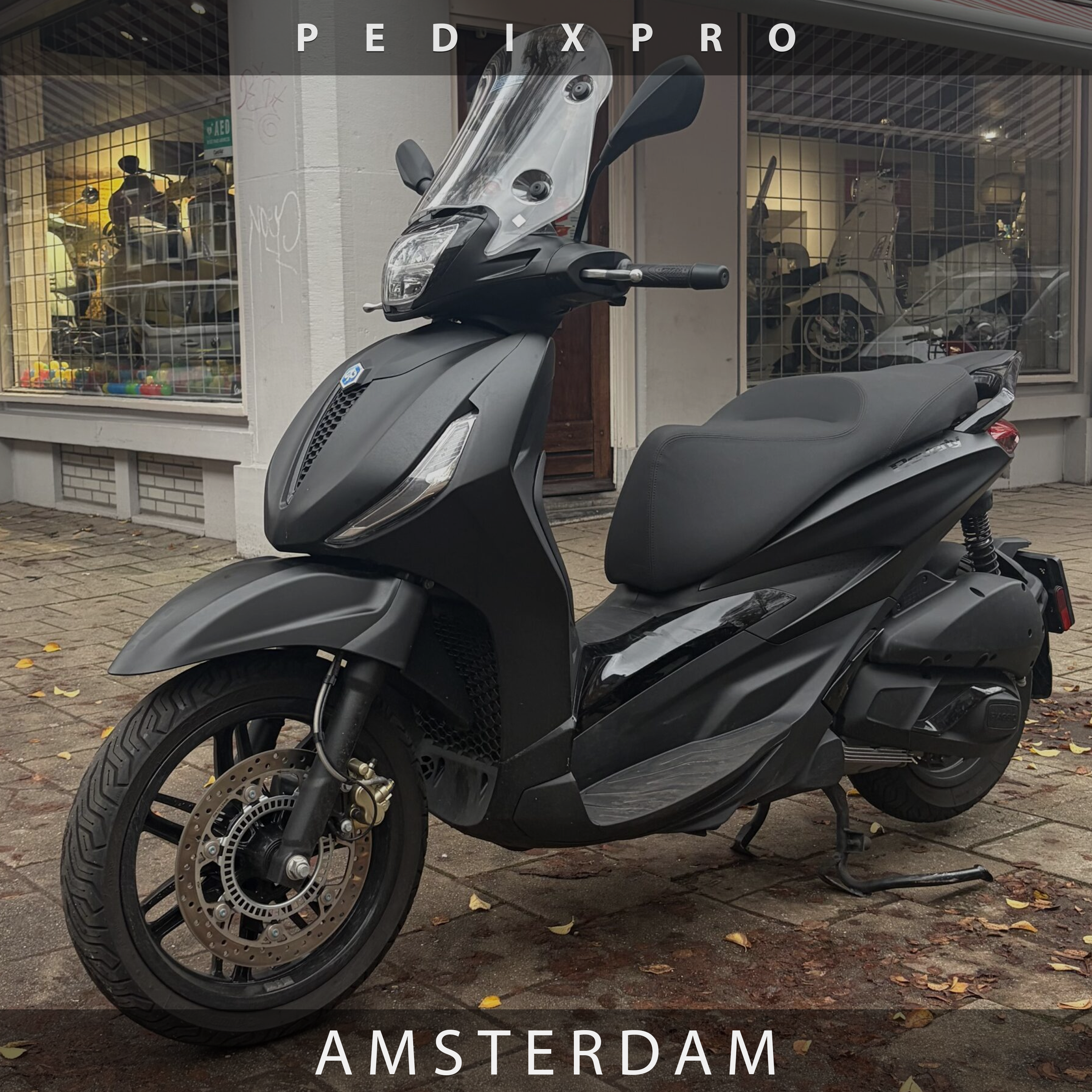 Piaggio Beverly S 400 Deep Black (2025) | 185 km
