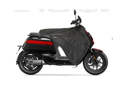 Stricto Premium Universeel scooter beenkleed - Zwart