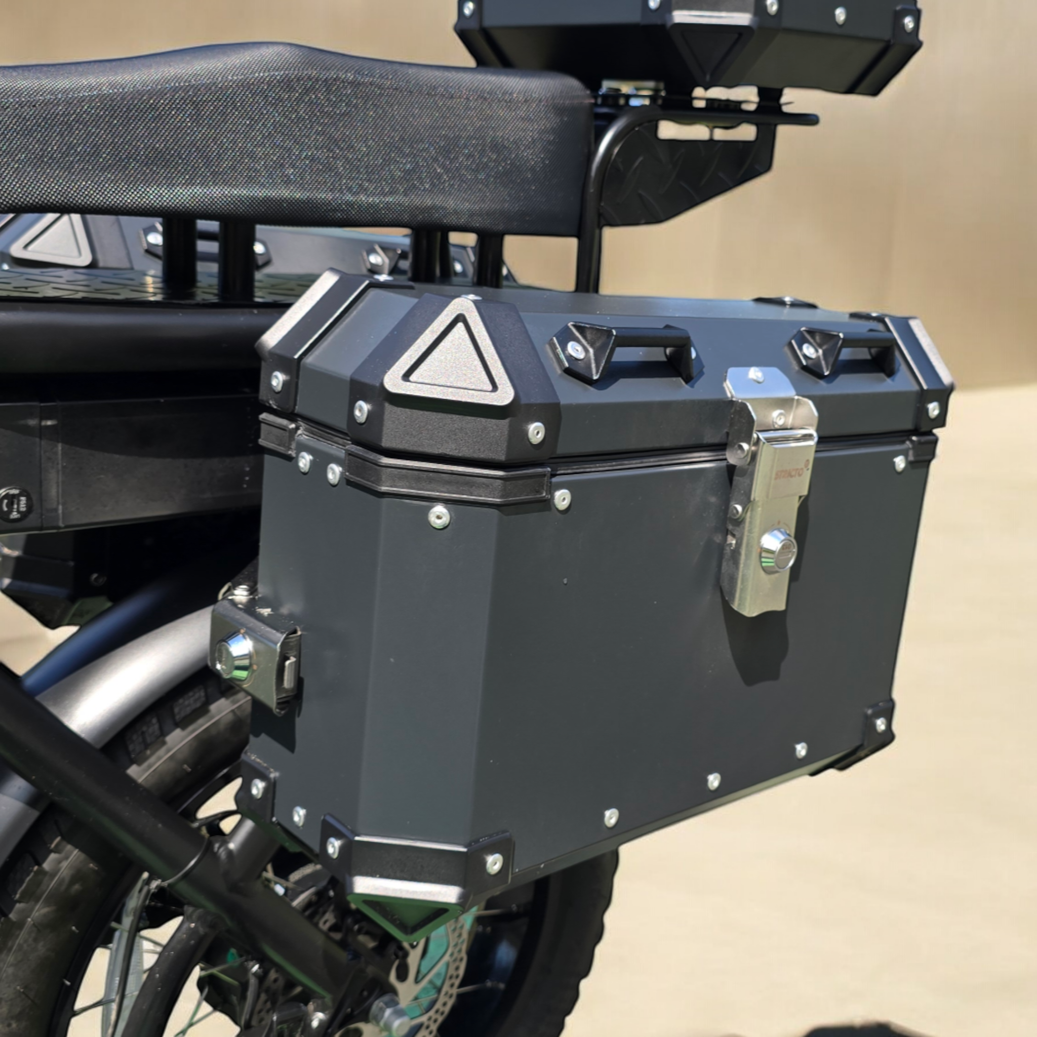 Aluminium kofferset black compleet - Knaap AMS