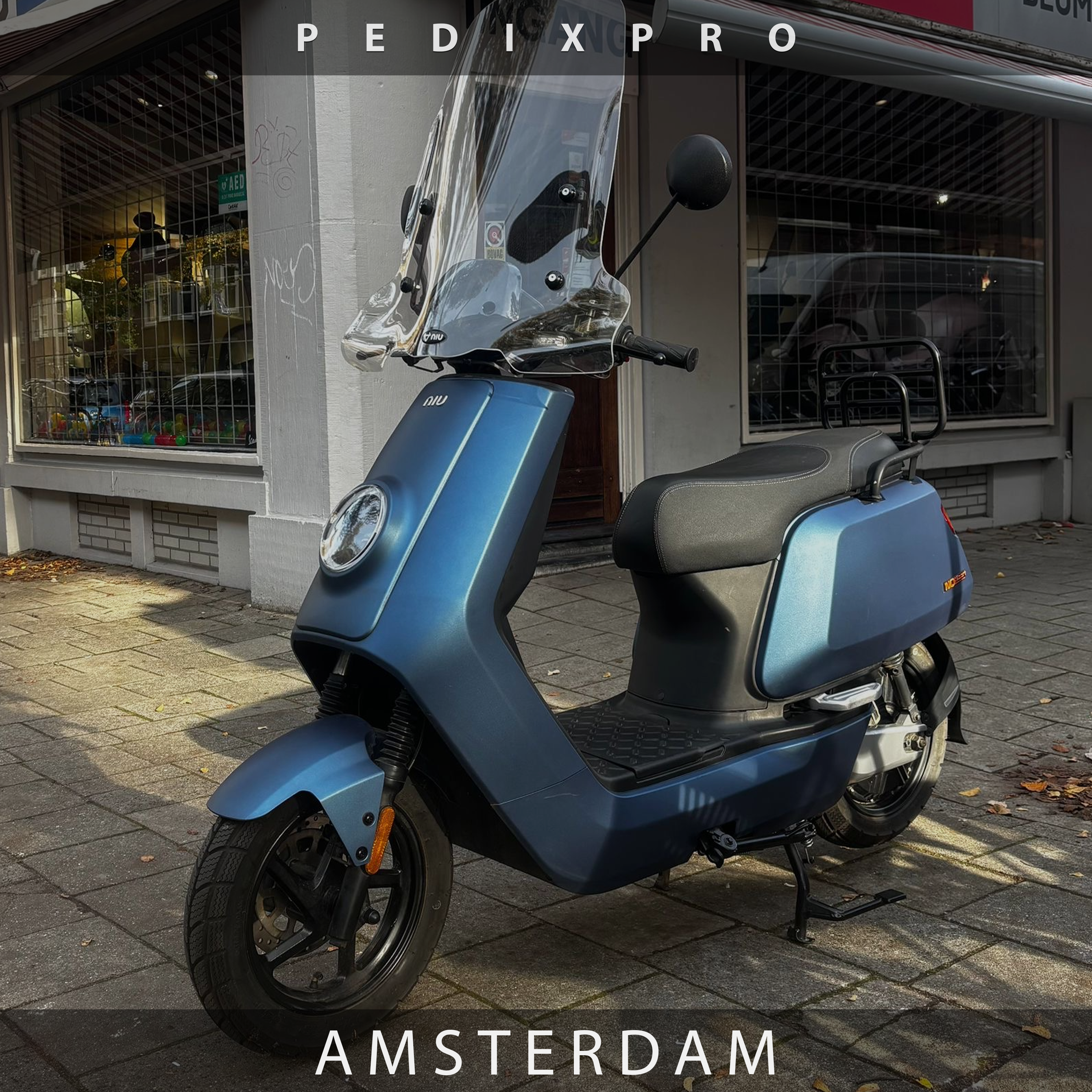 Niu NQ1S blauw (2024) | 964 km | Fabrieksgarantie