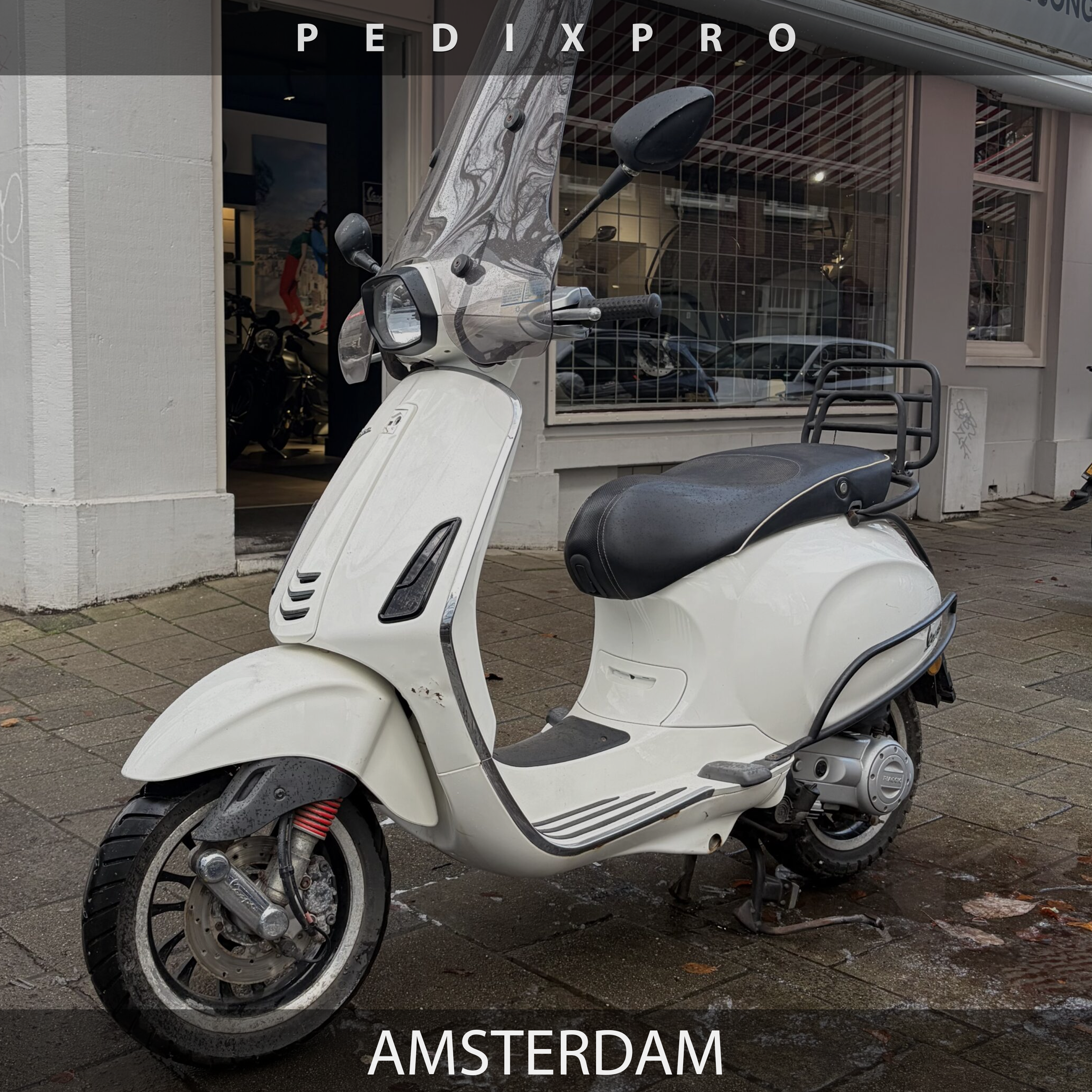 Vespa Sprint wit (2018) | 21.469 km | BOVAG